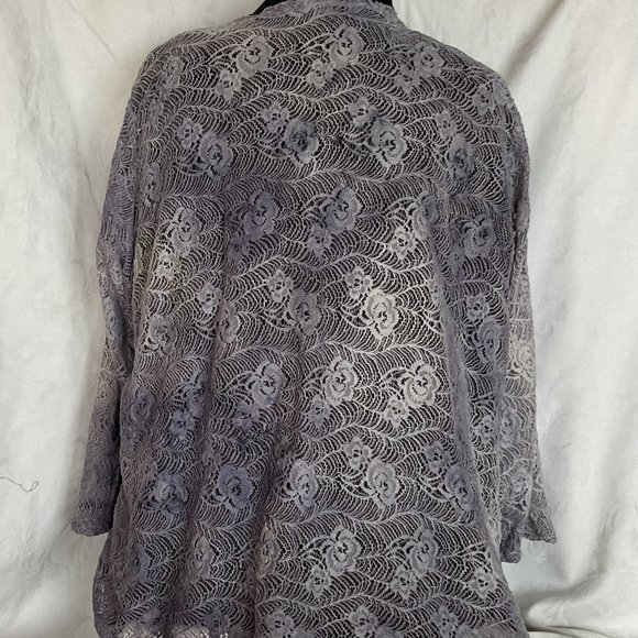 Lace jacket ecodyed with local berries - Picture 2 of 3